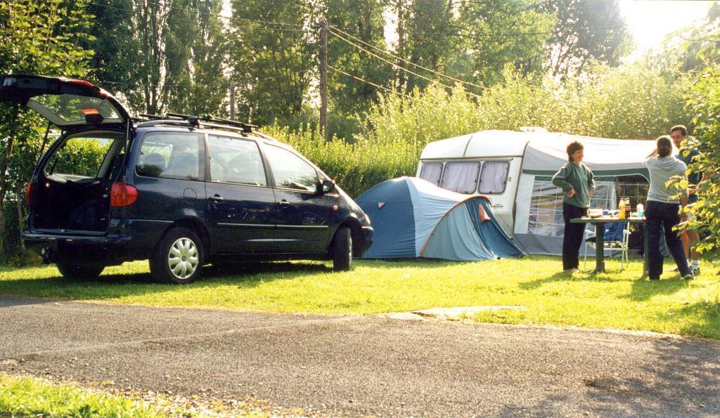 Camping Le Grand Paris 호텔 Nesles-la-Vallée 객실 사진